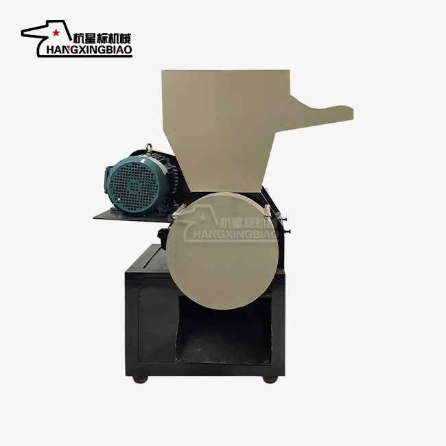 Automatic plastic bottle crusher